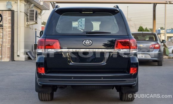 Buy Import Toyota Land Cruiser Black Car in Import - Dubai in Great Comore Buy Import Toyota Land Cruiser Black Car in Import - Dubai in Great Comore