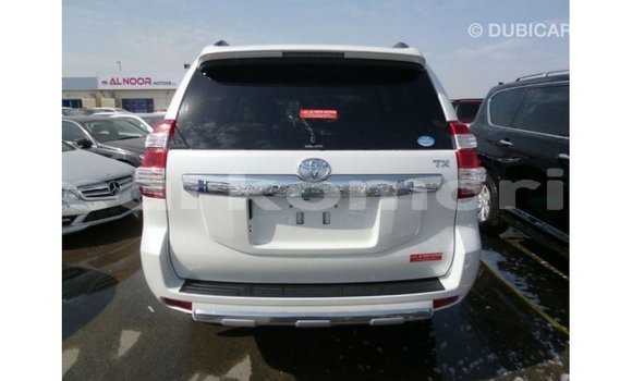 Buy Import Toyota Prado White Car in Import - Dubai in Great Comore Buy Import Toyota Prado White Car in Import - Dubai in Great Comore
