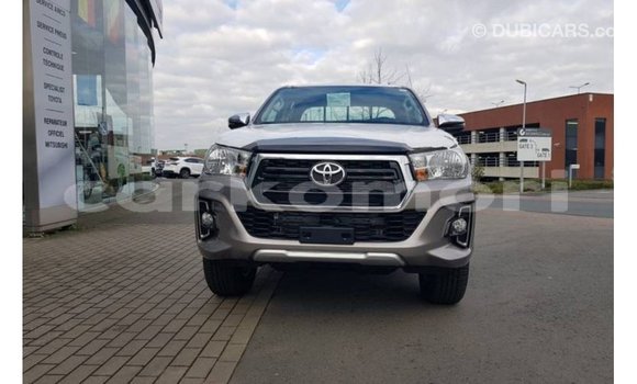 Buy Import Toyota Hilux Brown Car in Import - Dubai in Great Comore Buy Import Toyota Hilux Brown Car in Import - Dubai in Great Comore