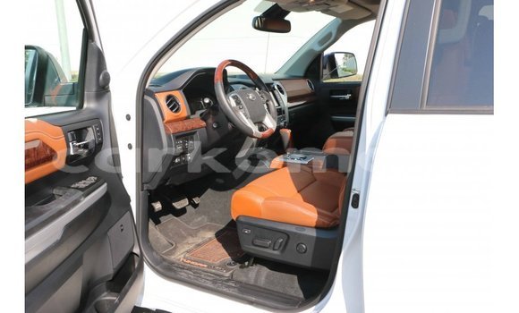 Buy Import Toyota Tundra White Car in Import - Dubai in Great Comore Buy Import Toyota Tundra White Car in Import - Dubai in Great Comore