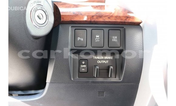 Buy Import Toyota Tundra White Car in Import - Dubai in Great Comore Buy Import Toyota Tundra White Car in Import - Dubai in Great Comore
