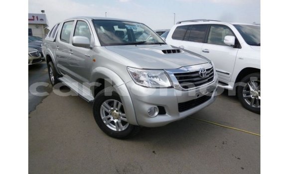 Buy Import Toyota Hilux Other Car in Import - Dubai in Great Comore Buy Import Toyota Hilux Other Car in Import - Dubai in Great Comore