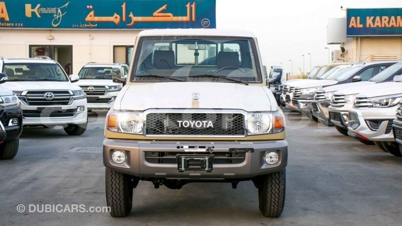 Big with watermark toyota land cruiser grande comore import dubai 2080