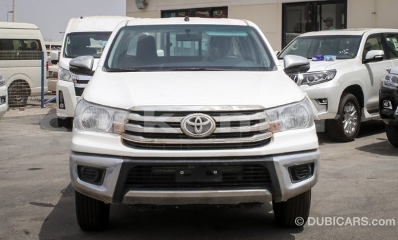 Buy Import Toyota Hilux White Car in Import - Dubai in Great Comore Buy Import Toyota Hilux White Car in Import - Dubai in Great Comore