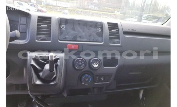 Buy Import Toyota Hiace White Car in Import - Dubai in Great Comore Buy Import Toyota Hiace White Car in Import - Dubai in Great Comore