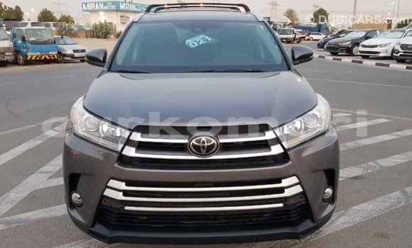 Acheter Import Voiture Toyota Highlander Autre à Import - Dubai, Grande Comore Acheter Import Voiture Toyota Highlander Autre à Import - Dubai, Grande Comore