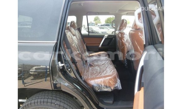 Acheter Import Voiture Toyota Prado Noir à Import - Dubai, Grande Comore Acheter Import Voiture Toyota Prado Noir à Import - Dubai, Grande Comore