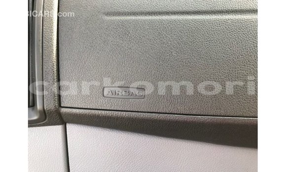 Acheter Import Voiture Ford Club Wagon Blanc à Import - Dubai, Grande Comore Acheter Import Voiture Ford Club Wagon Blanc à Import - Dubai, Grande Comore