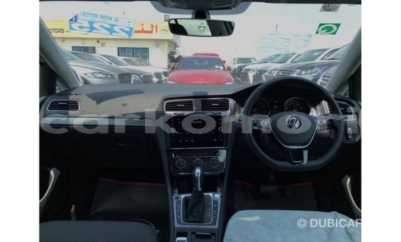 Buy Import Volkswagen Golf White Car in Import - Dubai in Great Comore Buy Import Volkswagen Golf White Car in Import - Dubai in Great Comore