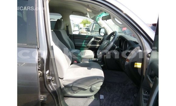 Buy Import Toyota Land Cruiser Other Car in Import - Dubai in Great Comore Buy Import Toyota Land Cruiser Other Car in Import - Dubai in Great Comore