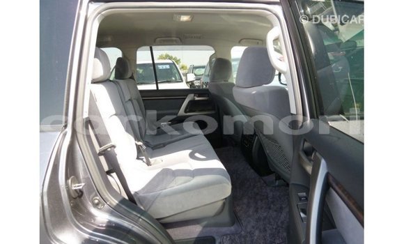 Buy Import Toyota Land Cruiser Other Car in Import - Dubai in Great Comore Buy Import Toyota Land Cruiser Other Car in Import - Dubai in Great Comore