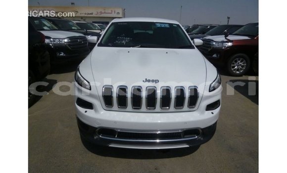 Acheter Import Voiture Jeep Cherokee Blanc à Import - Dubai, Grande Comore Acheter Import Voiture Jeep Cherokee Blanc à Import - Dubai, Grande Comore