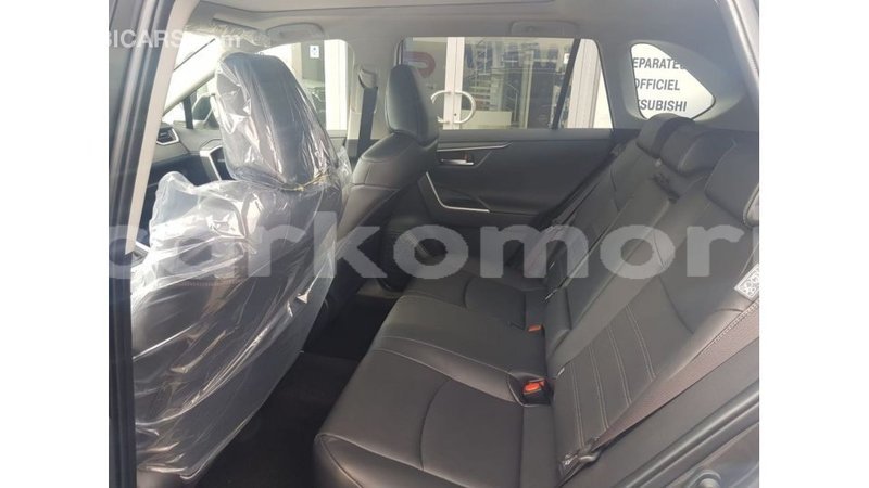 Big with watermark toyota 4runner grande comore import dubai 2134