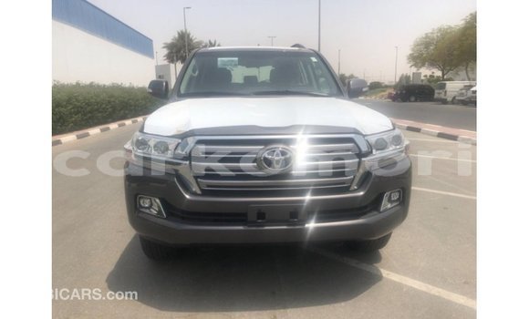 Buy Import Toyota Land Cruiser Other Car in Import - Dubai in Great Comore Buy Import Toyota Land Cruiser Other Car in Import - Dubai in Great Comore