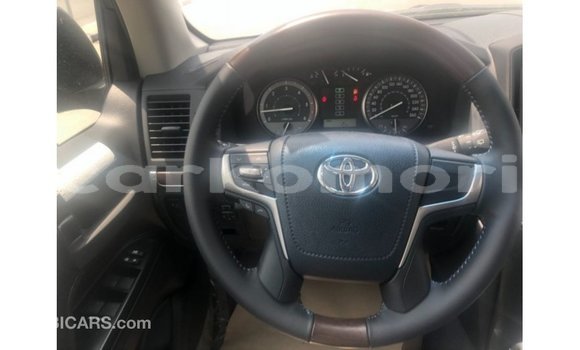 Buy Import Toyota Land Cruiser Other Car in Import - Dubai in Great Comore Buy Import Toyota Land Cruiser Other Car in Import - Dubai in Great Comore