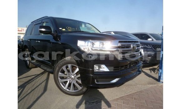 Acheter Import Voiture Toyota Land Cruiser Noir à Import - Dubai, Grande Comore