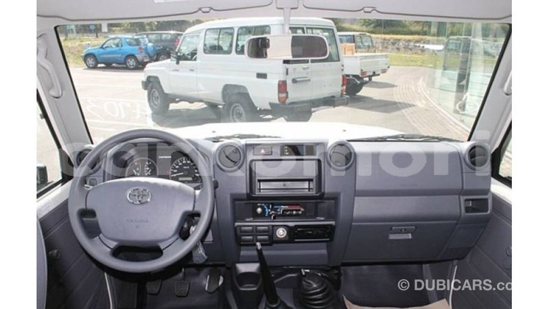 Big with watermark toyota land cruiser grande comore import dubai 2144