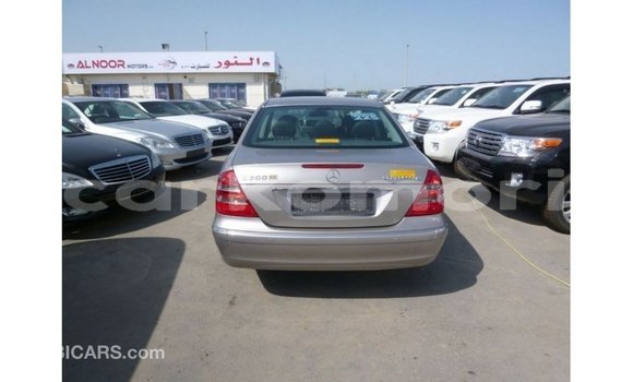 Buy Import Mercedes-Benz 200 Other Car in Import - Dubai in Great Comore Buy Import Mercedes-Benz 200 Other Car in Import - Dubai in Great Comore