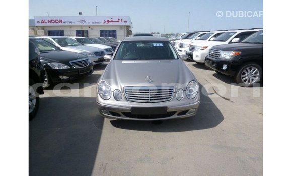 Buy Import Mercedes-Benz 200 Other Car in Import - Dubai in Great Comore Buy Import Mercedes-Benz 200 Other Car in Import - Dubai in Great Comore
