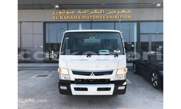 Buy Import Mitsubishi Carisma White Car in Import - Dubai in Great Comore Buy Import Mitsubishi Carisma White Car in Import - Dubai in Great Comore