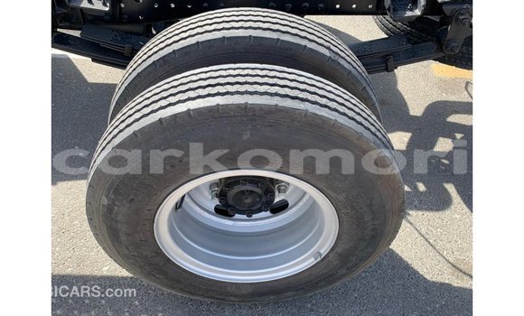 Acheter Import Voiture Mitsubishi i Blanc à Import - Dubai, Grande Comore Acheter Import Voiture Mitsubishi i Blanc à Import - Dubai, Grande Comore