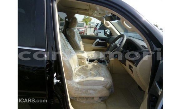 Buy Import Toyota Land Cruiser Black Car in Import - Dubai in Great Comore Buy Import Toyota Land Cruiser Black Car in Import - Dubai in Great Comore