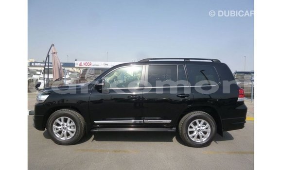 Buy Import Toyota Land Cruiser Black Car in Import - Dubai in Great Comore Buy Import Toyota Land Cruiser Black Car in Import - Dubai in Great Comore