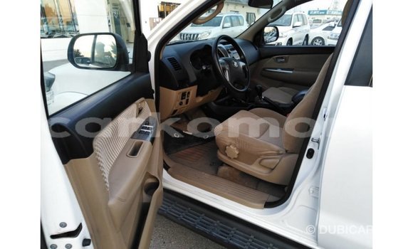 Buy Import Toyota Fortuner White Car in Import - Dubai in Great Comore Buy Import Toyota Fortuner White Car in Import - Dubai in Great Comore