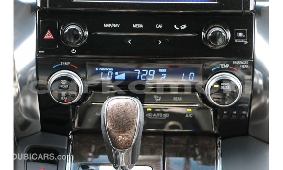 Buy Import Toyota Alphard White Car in Import - Dubai in Great Comore Buy Import Toyota Alphard White Car in Import - Dubai in Great Comore