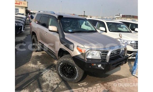 Buy Import Toyota Land Cruiser Other Car in Import - Dubai in Great Comore Buy Import Toyota Land Cruiser Other Car in Import - Dubai in Great Comore