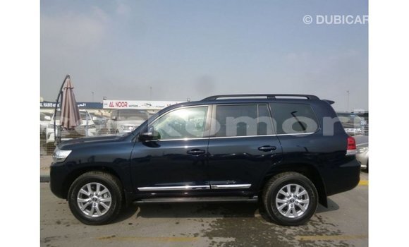 Acheter Import Voiture Toyota Land Cruiser Bleu à Import - Dubai, Grande Comore Acheter Import Voiture Toyota Land Cruiser Bleu à Import - Dubai, Grande Comore