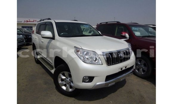 Buy Import Toyota Prado White Car in Import - Dubai in Great Comore Buy Import Toyota Prado White Car in Import - Dubai in Great Comore