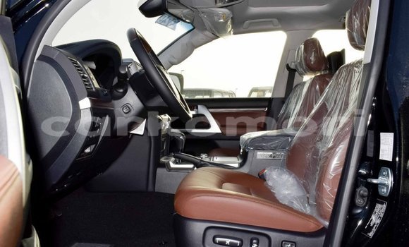 Acheter Import Voiture Toyota Land Cruiser Noir à Import - Dubai, Grande Comore Acheter Import Voiture Toyota Land Cruiser Noir à Import - Dubai, Grande Comore