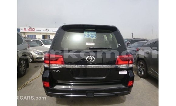 Buy Import Toyota Land Cruiser Black Car in Import - Dubai in Great Comore Buy Import Toyota Land Cruiser Black Car in Import - Dubai in Great Comore