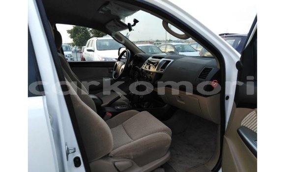 Buy Import Toyota Fortuner White Car in Import - Dubai in Great Comore Buy Import Toyota Fortuner White Car in Import - Dubai in Great Comore