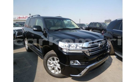 Acheter Import Voiture Toyota Land Cruiser Noir à Import - Dubai, Grande Comore Acheter Import Voiture Toyota Land Cruiser Noir à Import - Dubai, Grande Comore