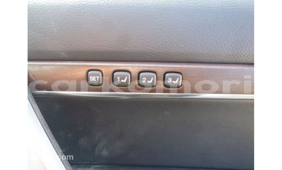 Buy Import Toyota Land Cruiser Black Car in Import - Dubai in Great Comore Buy Import Toyota Land Cruiser Black Car in Import - Dubai in Great Comore