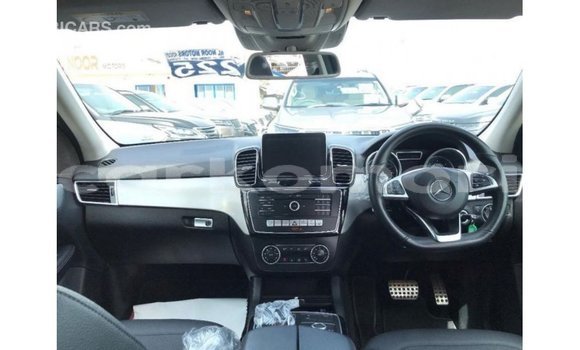 Buy Import Mercedes-Benz 250 Other Car in Import - Dubai in Great Comore Buy Import Mercedes-Benz 250 Other Car in Import - Dubai in Great Comore