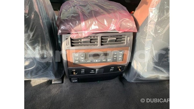 Big with watermark toyota land cruiser grande comore import dubai 2196