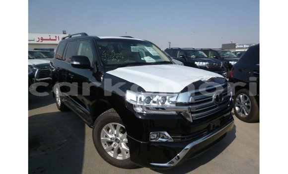 Buy Import Toyota Land Cruiser Black Car in Import - Dubai in Great Comore Buy Import Toyota Land Cruiser Black Car in Import - Dubai in Great Comore