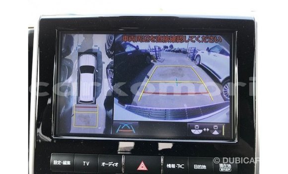 Buy Import Toyota Land Cruiser White Car in Import - Dubai in Great Comore Buy Import Toyota Land Cruiser White Car in Import - Dubai in Great Comore