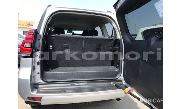 Buy Import Toyota Prado Other Car in Import - Dubai in Great Comore Buy Import Toyota Prado Other Car in Import - Dubai in Great Comore