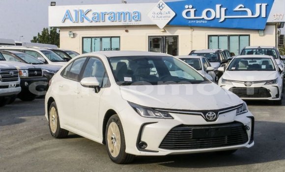 Acheter Import Voiture Toyota Corolla Blanc à Import - Dubai, Grande Comore Acheter Import Voiture Toyota Corolla Blanc à Import - Dubai, Grande Comore