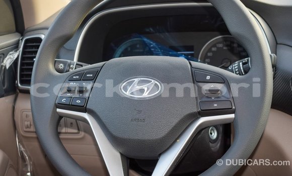 Buy Import Hyundai Tucson White Car in Import - Dubai in Great Comore Buy Import Hyundai Tucson White Car in Import - Dubai in Great Comore