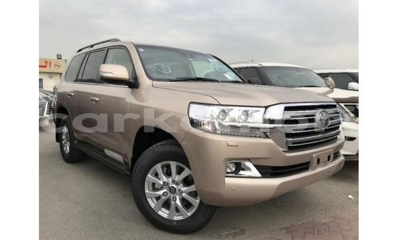 Buy Import Toyota Land Cruiser Other Car in Import - Dubai in Great Comore Buy Import Toyota Land Cruiser Other Car in Import - Dubai in Great Comore