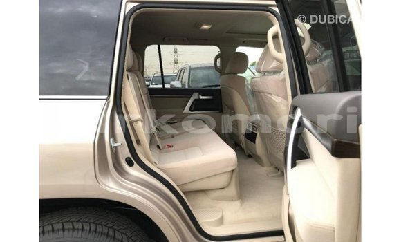 Buy Import Toyota Land Cruiser Other Car in Import - Dubai in Great Comore Buy Import Toyota Land Cruiser Other Car in Import - Dubai in Great Comore