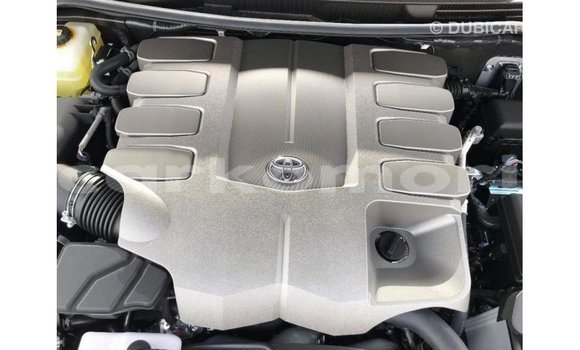 Acheter Import Voiture Toyota Land Cruiser Noir à Import - Dubai, Grande Comore Acheter Import Voiture Toyota Land Cruiser Noir à Import - Dubai, Grande Comore