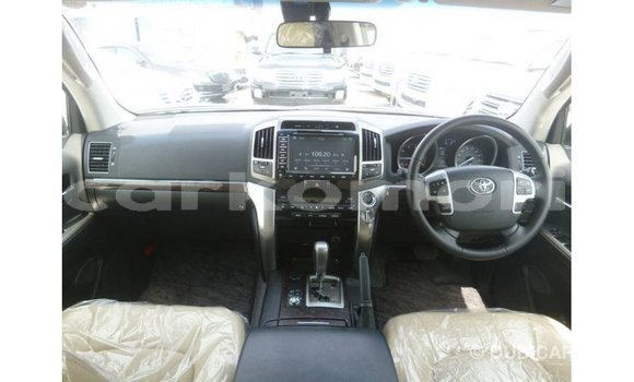 Buy Import Toyota Land Cruiser Other Car in Import - Dubai in Great Comore Buy Import Toyota Land Cruiser Other Car in Import - Dubai in Great Comore