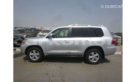 Buy Import Toyota Land Cruiser Other Car in Import - Dubai in Great Comore Buy Import Toyota Land Cruiser Other Car in Import - Dubai in Great Comore