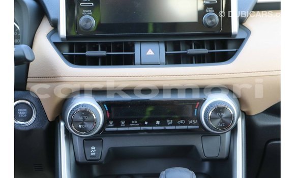 Buy Import Toyota 4Runner White Car in Import - Dubai in Great Comore Buy Import Toyota 4Runner White Car in Import - Dubai in Great Comore